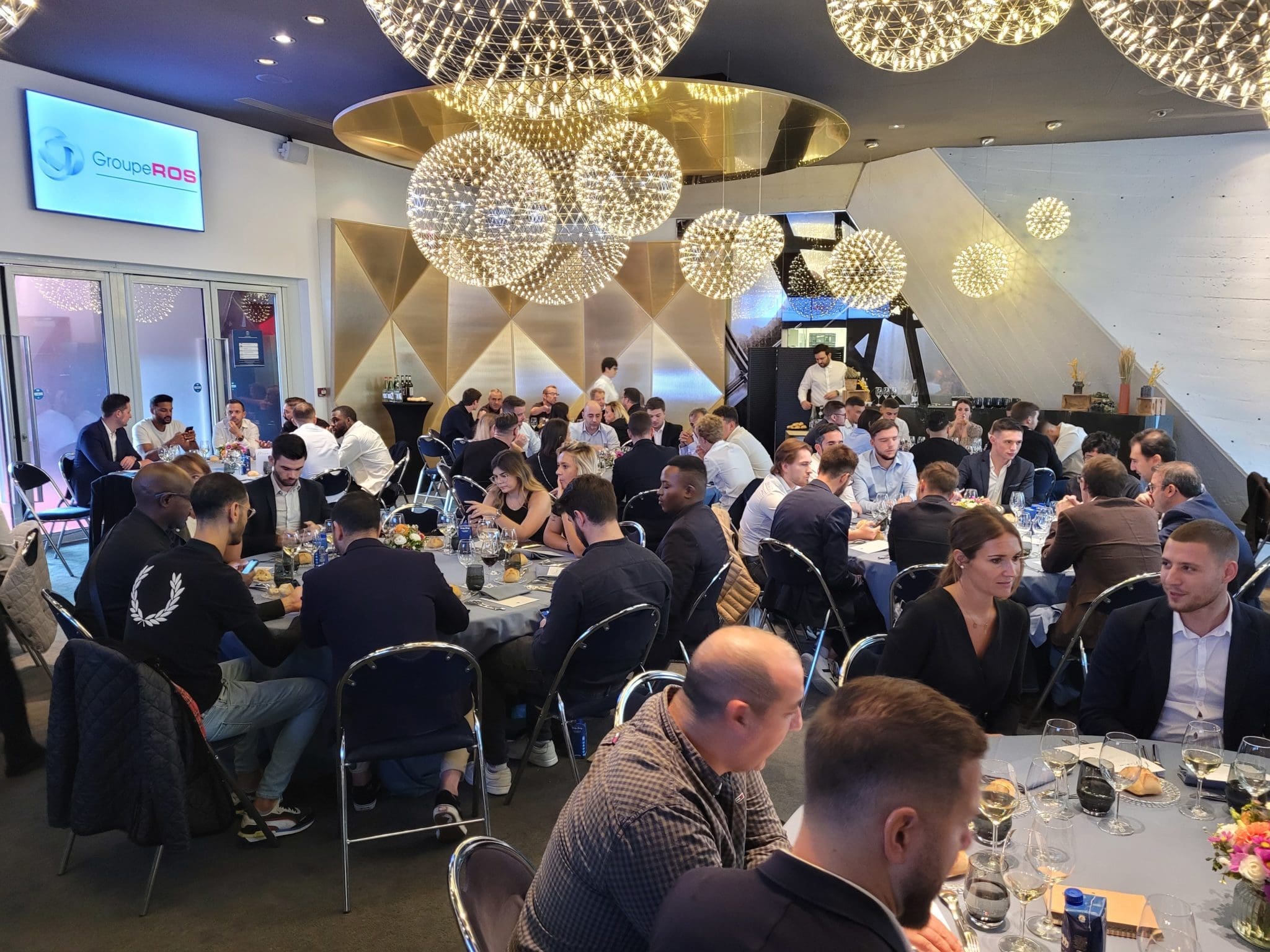 DEJEUNER PARC DES PRINCES GROUPE ROS